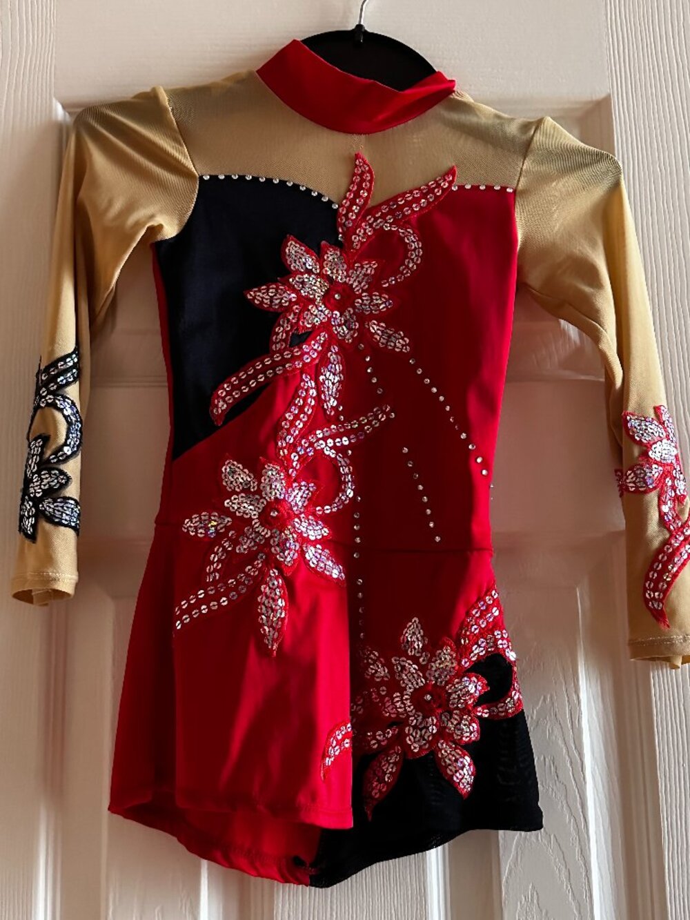 Rhythmic Gymnastics Competition Leotard | Red & Black Costume | Girls Size 5-6